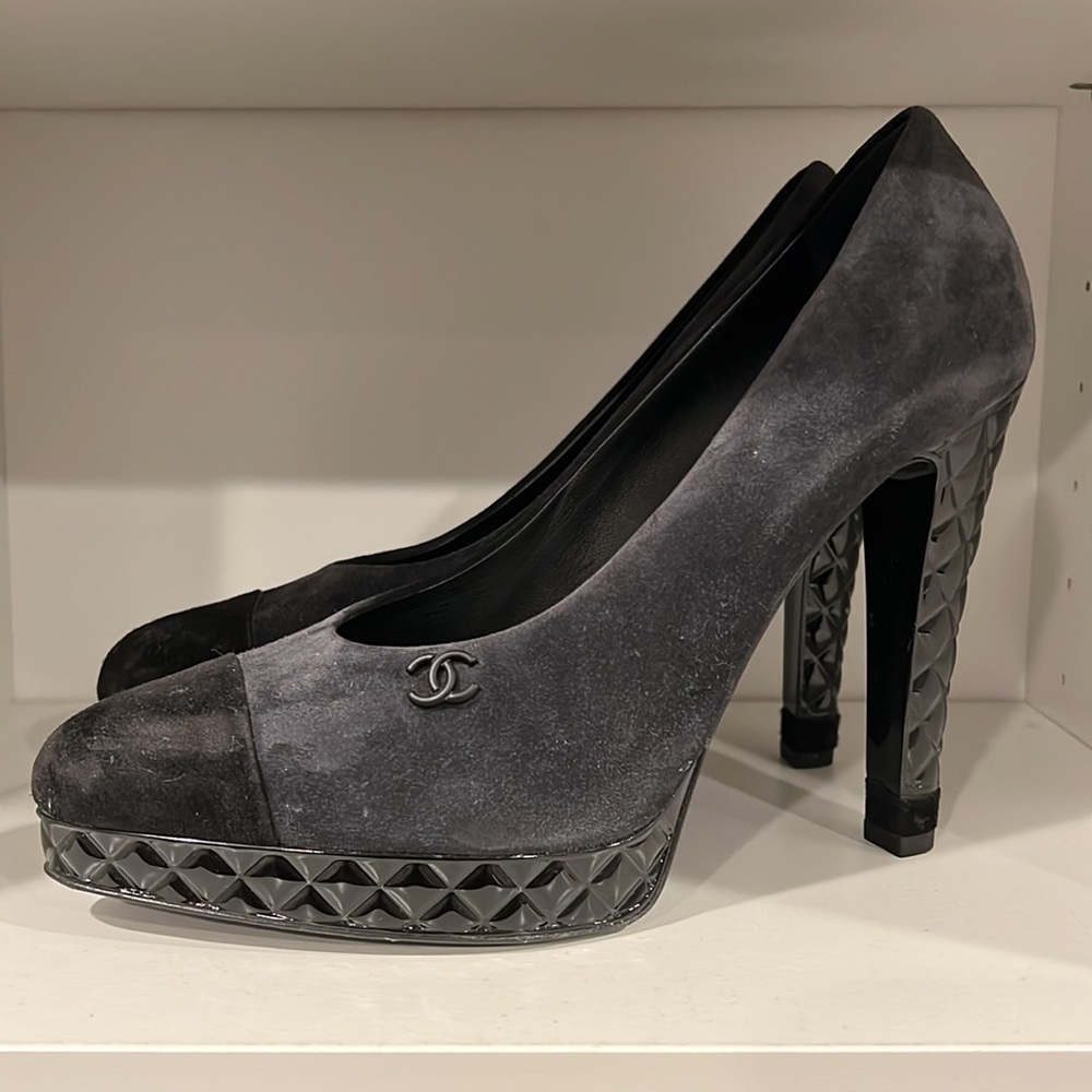 Chanel Suede Grey and Black Heels